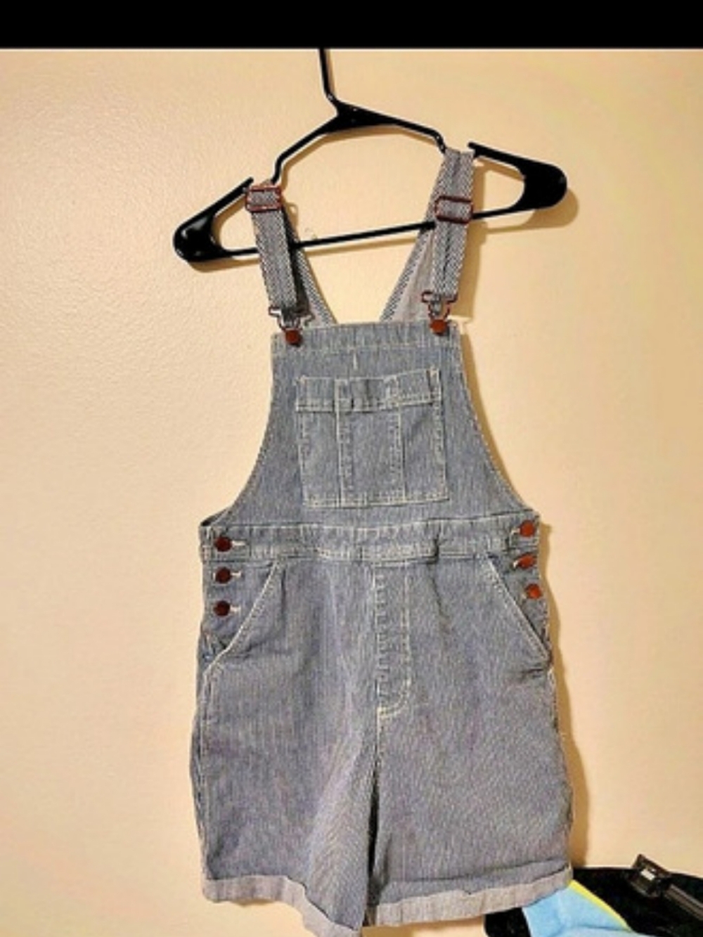 Universal Thread Railroad Striped Short Denim Overalls Blue & White Medium